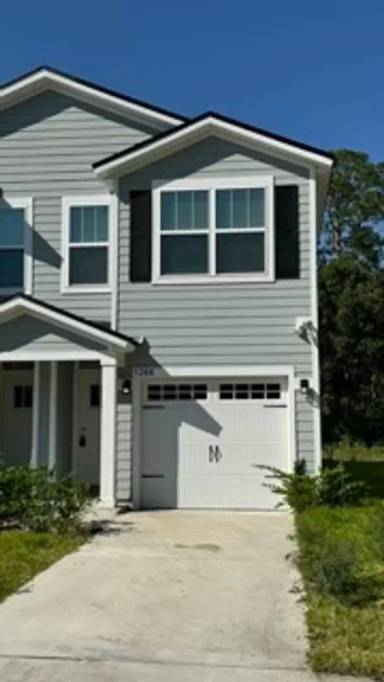 Main picture of 1288 Ellis Rd S