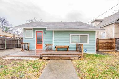 Main picture of 235 Belmont