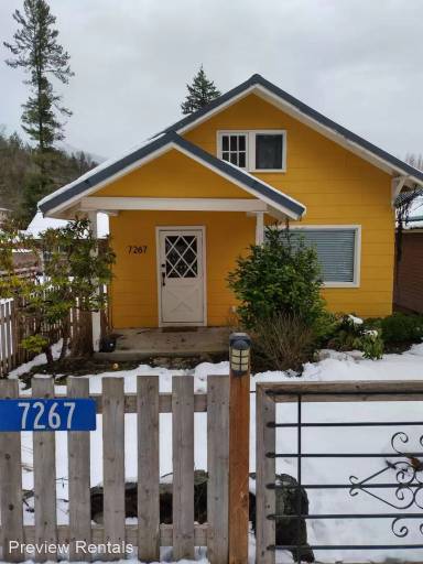 Main picture of 7267 B Ave