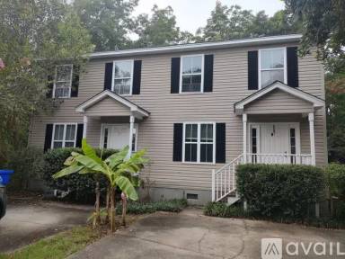 Main picture of 7 Bass Ln