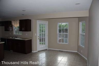 Main picture of 260 Shady Dr