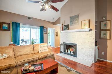Main picture of 8600 Fathom Cir