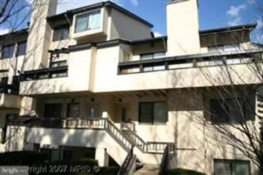 Main picture of 9759 Hellingly Pl