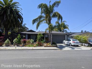 Main picture of 2040 Twin Hills Dr