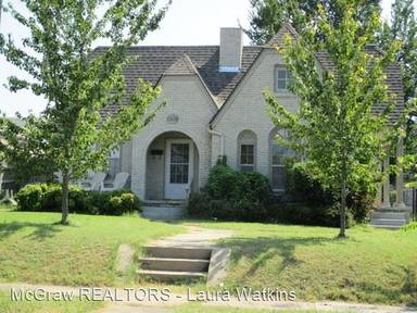 Main picture of 1509 S Evanston Ave