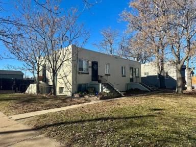 Main picture of 2931 W 37th Ave