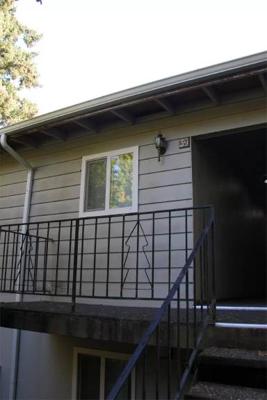 Main picture of 1040 NW 123rd Ave