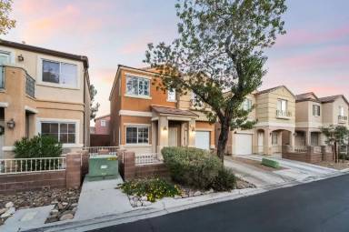 Main picture of 6328 Cheval Lake Way
