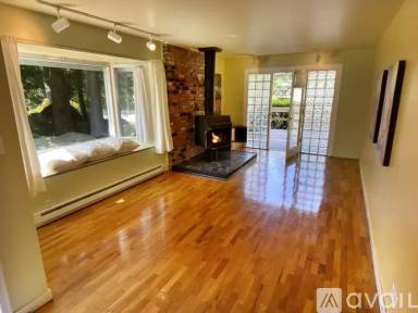 Main picture of 1808 Benson Rd