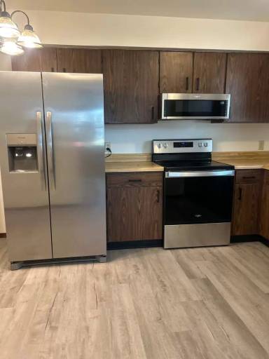 Main picture of 1019-1023 Brookwood Dr