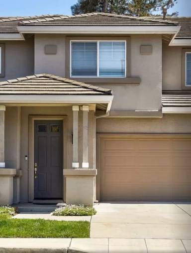 Main picture of 804 Avelar St