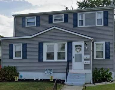 Main picture of 46 Washington Ave