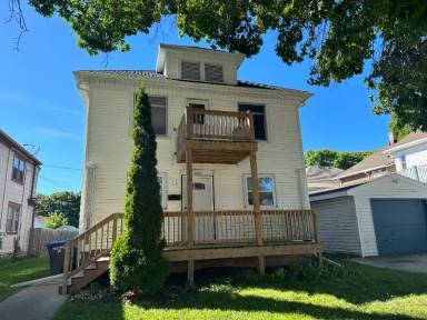 Main picture of 1525 Mehrtens Ave