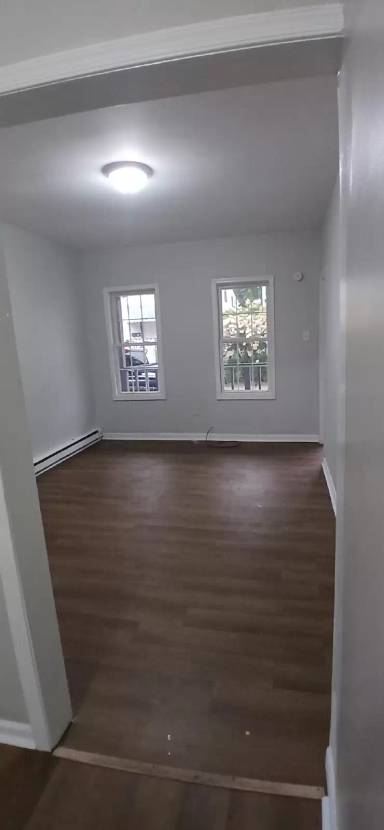 Main picture of 19 Amity Ct