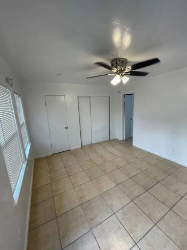 Main picture of 865 Grand Ave