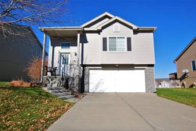 Main picture of 19006 N St