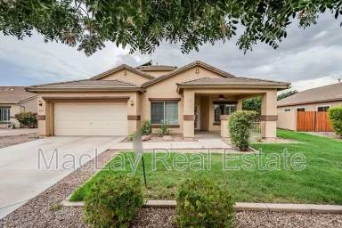 Main picture of 4077 E Claxton Ave