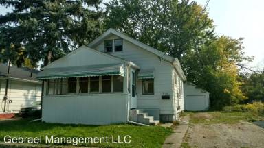 Main picture of 3709 Hogarth Ave