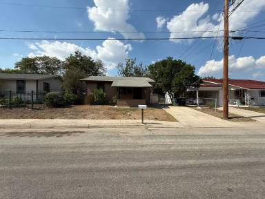 Main picture of 3003 Venus St