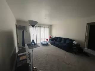 Main picture of 9350 Golf Rd