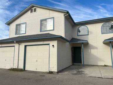 Main picture of 2511 E Spruce St