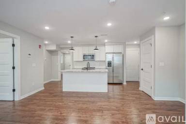 Main picture of 1710 Cambridge St