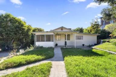 Main picture of 11798 Kagel Canyon St