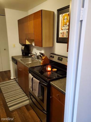 Main picture of Lake Park Plaza Condominium