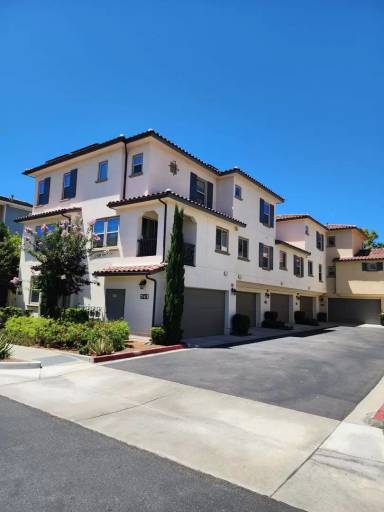 Main picture of 4374 Nautilus Way