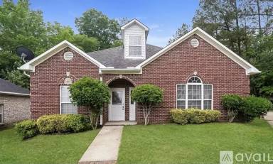 Main picture of 1301 Riverford Cir