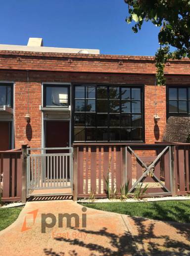 Main picture of 1501 37th Ave