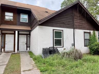 Main picture of 7665 Jana Ln S
