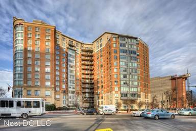 Main picture of 555 Mass Ave Condo