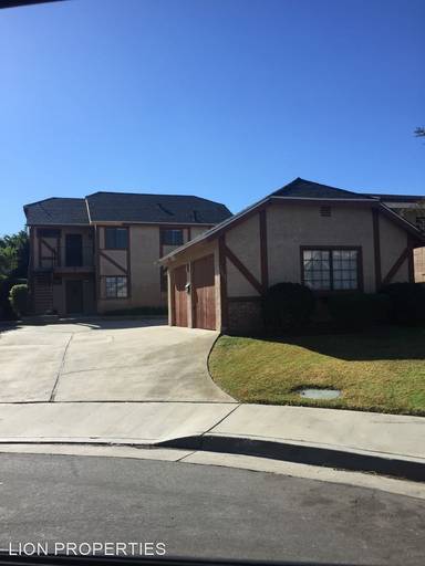 Main picture of 16691 Island Cir