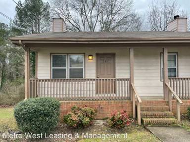Main picture of 101 Mitchell Cir