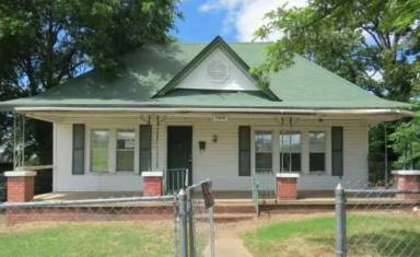 Main picture of 1509 S S St