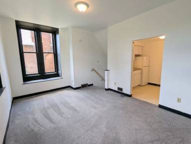 Main picture of 420 S Graham St