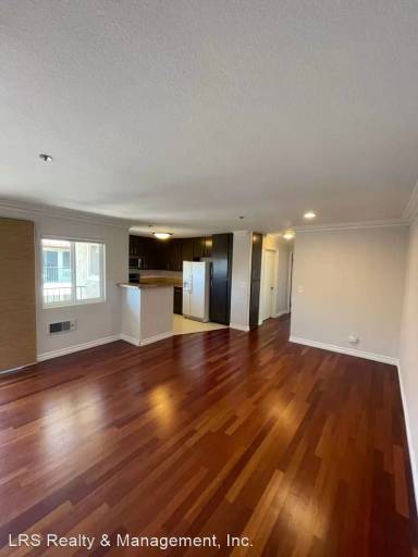 Main picture of 3795 Georgia St
