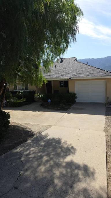 Main picture of 17977 Lakeshore Dr