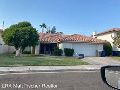 Main picture of 2370 W 12th Ln