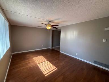 Main picture of 4007 S Winter Palm Dr