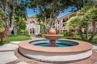 Main picture of 425 Por La Mar Cir