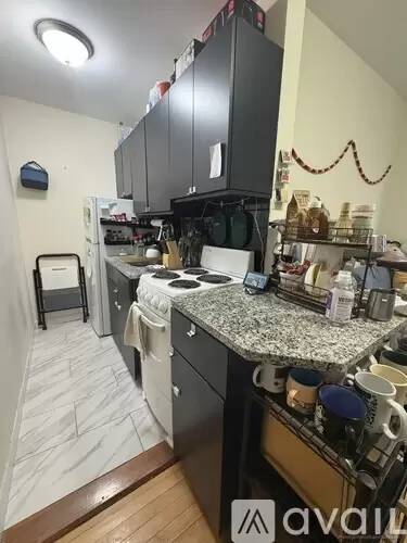 Main picture of 64 Brighton Ave