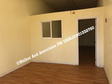Main picture of 417 S Broadway