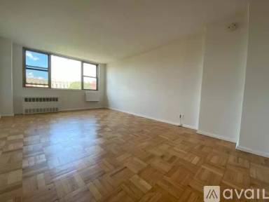 Main picture of 465 Ocean Pkwy