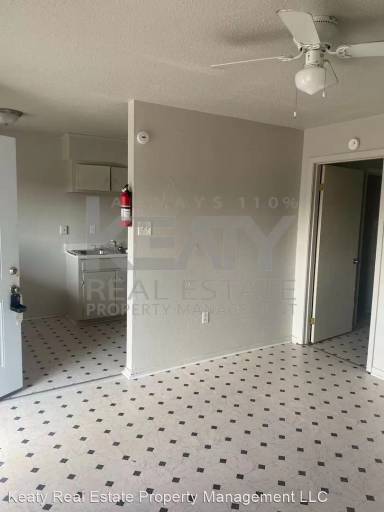 Main picture of 6680 Hanks Dr