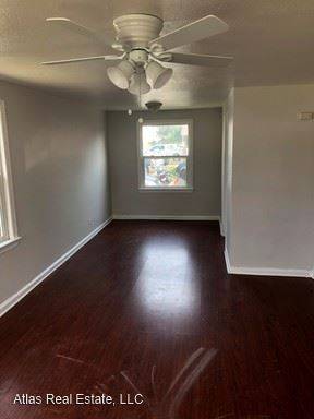Main picture of 7384 Oneida Dr
