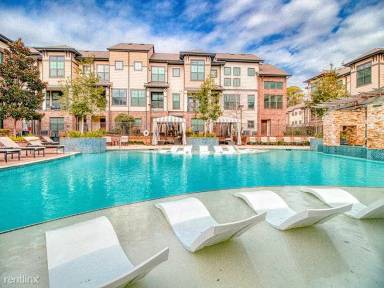 Main picture of Townhomes At Woodmill Creek