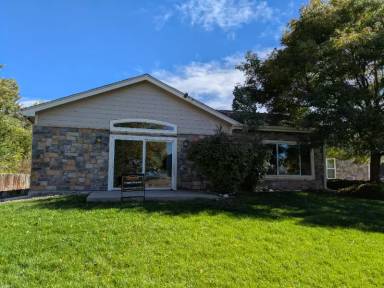 Main picture of 1591 Roseanna Dr