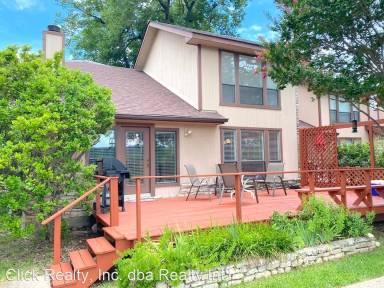 Main picture of 2745 Bandera Hwy